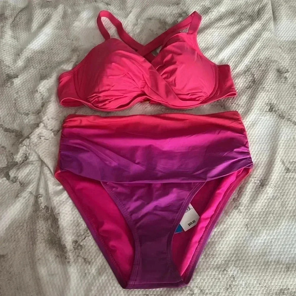 BLEU ROD BEATTIE KORE UNDERWIRE CROSS BACK BIKINI TOP AND BIKINI BOTTOM - Picture 6 of 10